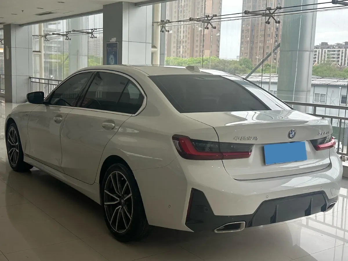 2023 BMW 3 Series 2.0T 184HP L4 8AT,autocango,china used car exporter,china ev exporter,chinese used car exporter,chinese used ev exporter