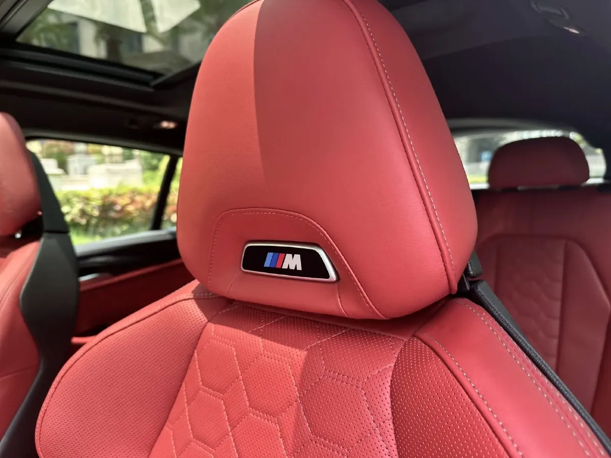 2022 BMW X4 M 3.0T 510HP L6 8AT,autocango,china used car exporter,china ev exporter,chinese used car exporter,chinese used ev exporter