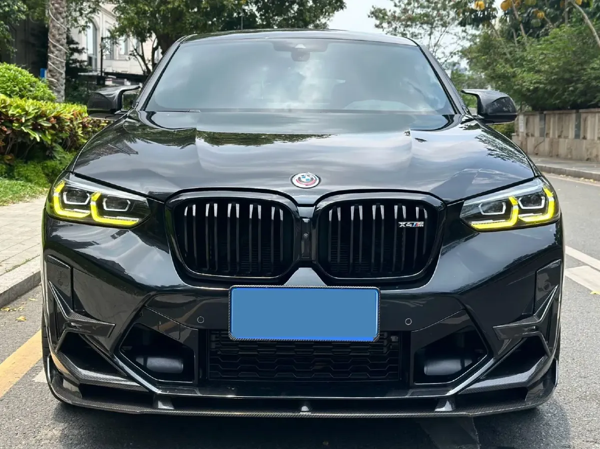 2022 BMW X4 M 3.0T 510HP L6 8AT,autocango,china used car exporter,china ev exporter,chinese used car exporter,chinese used ev exporter
