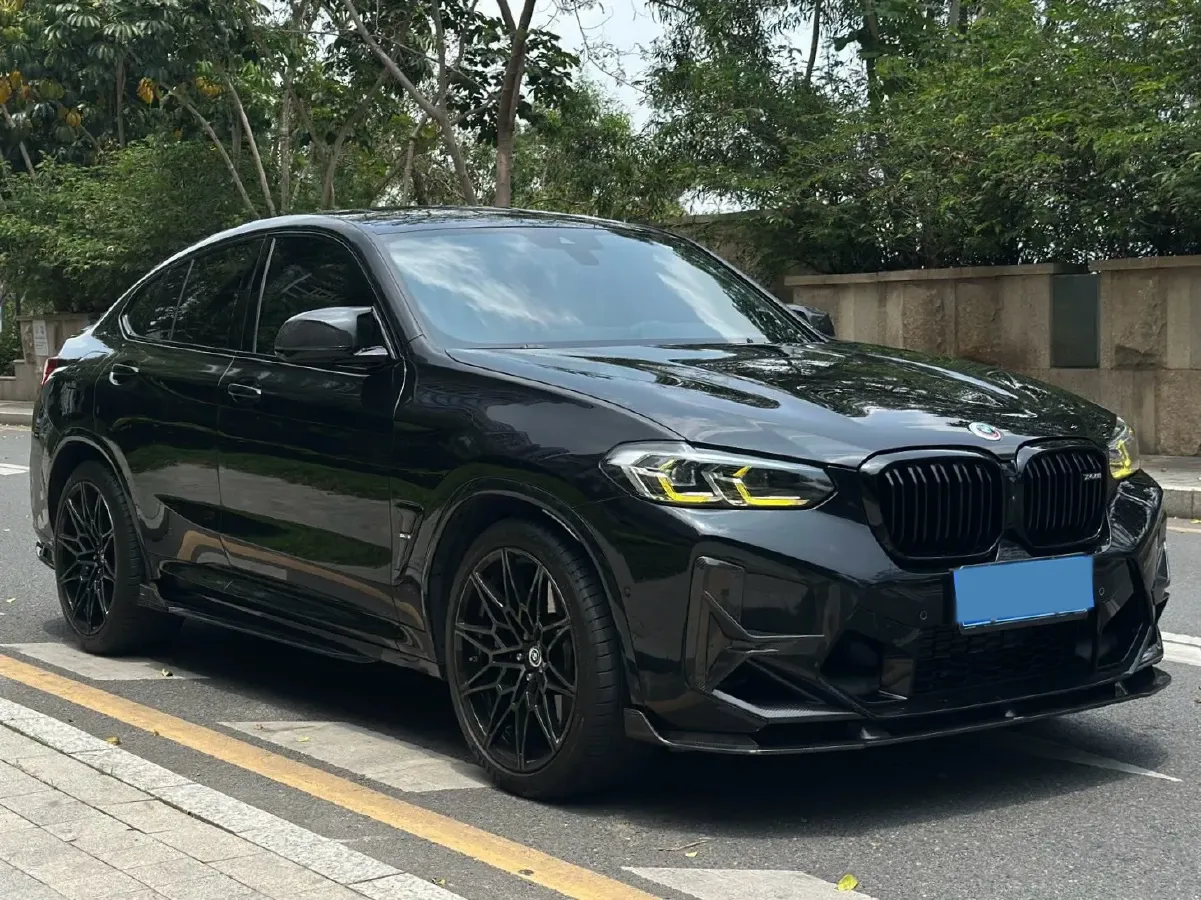 2022 BMW X4 M 3.0T 510HP L6 8AT,autocango,china used car exporter,china ev exporter,chinese used car exporter,chinese used ev exporter