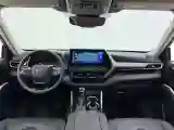 2022 Toyota Highlander 2.5L 192HP L4 E-CVT Hybrid
