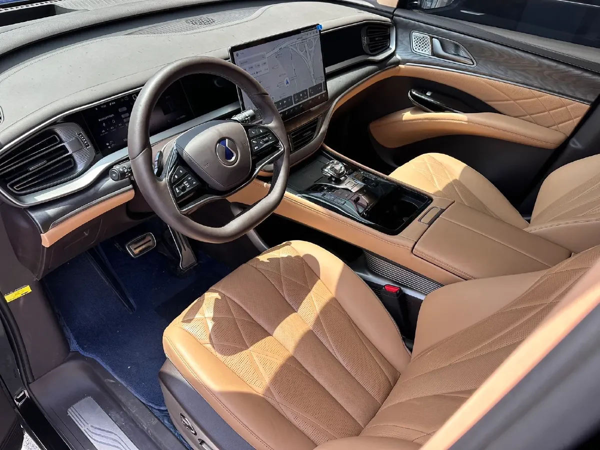 2025 Denza D9 1.5T 156HP L4 E-CVT PHEV 40KWH,autocango,china used car exporter,china ev exporter,chinese used car exporter,chinese used ev exporter