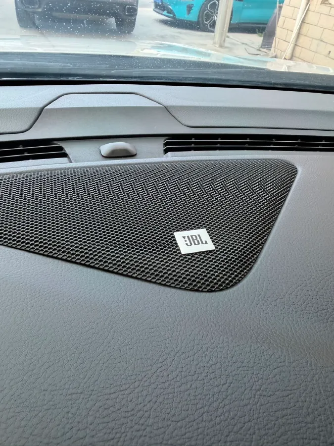 2020 Ford Mondeo 2.0T 207HP L4 6AT,autocango,china used car exporter,china ev exporter,chinese used car exporter,chinese used ev exporter