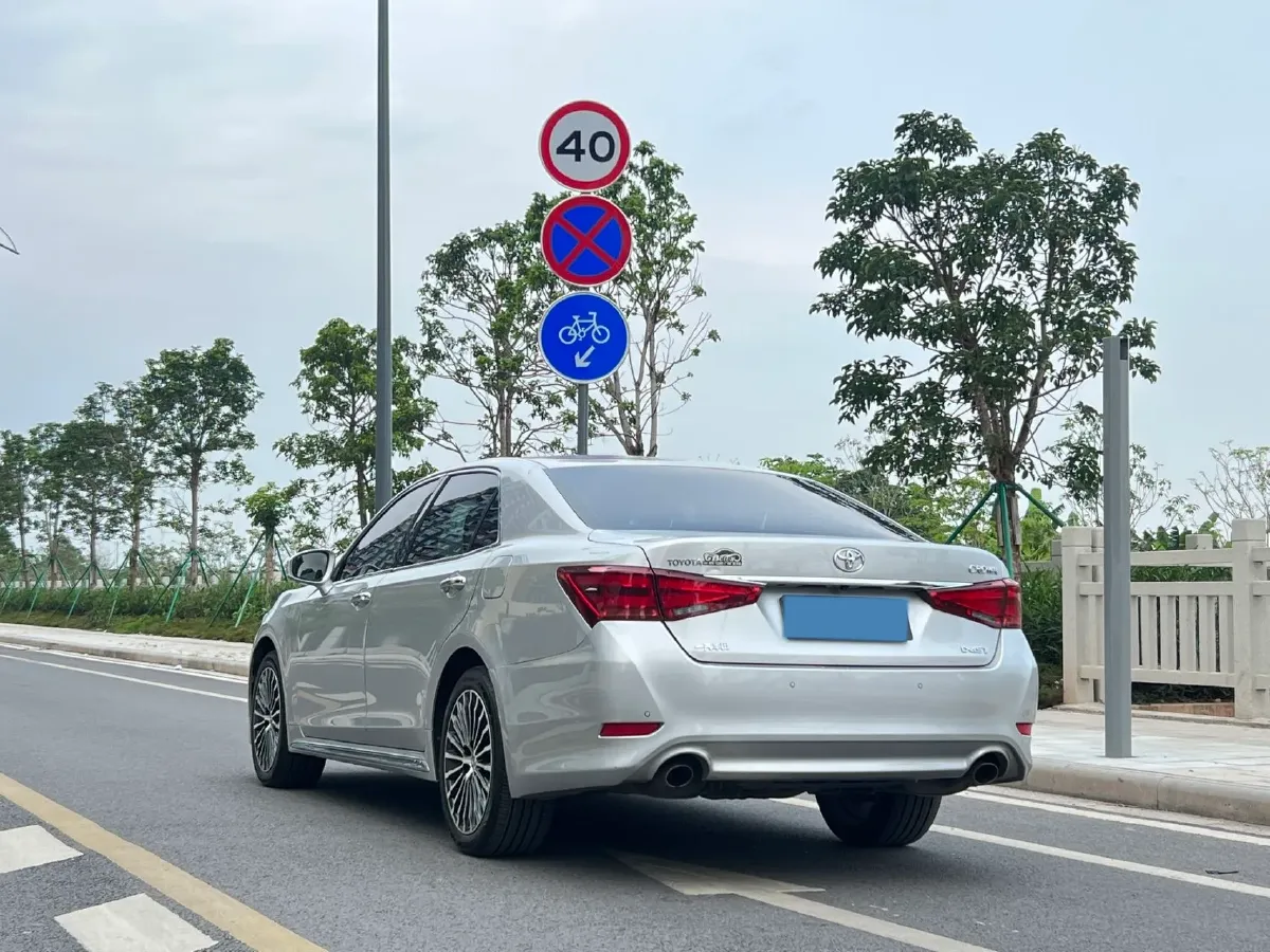 2018 Toyota Highlander 2.0T 220HP L4 6AT,autocango,china used car exporter,china ev exporter,chinese used car exporter,chinese used ev exporter