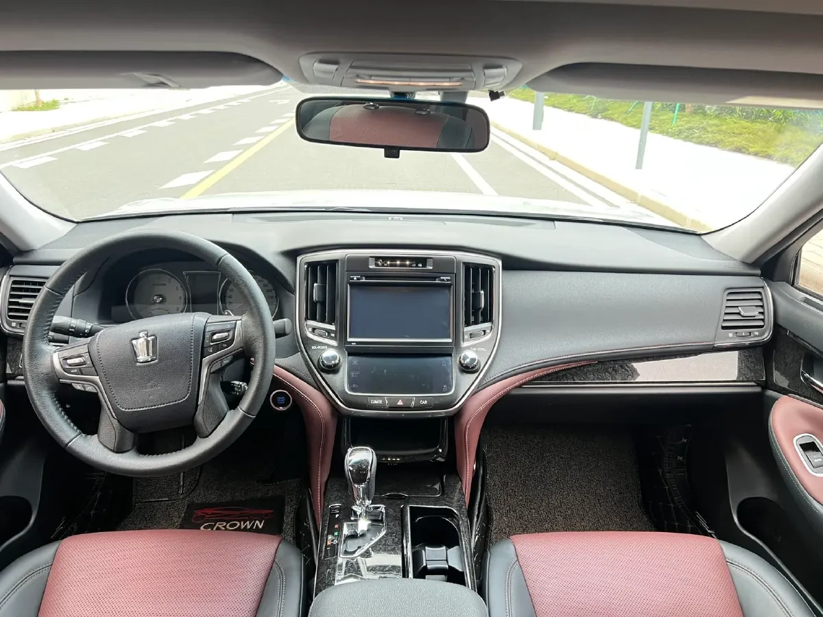 2018 Toyota Highlander 2.0T 220HP L4 6AT,autocango,china used car exporter,china ev exporter,chinese used car exporter,chinese used ev exporter