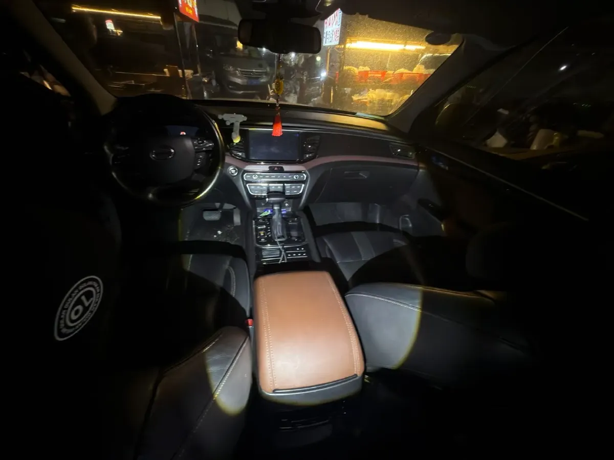 2019 GAC Trumpchi GS8 2.0T 252HP L4 6AT,autocango,china used car exporter,china ev exporter,chinese used car exporter,chinese used ev exporter