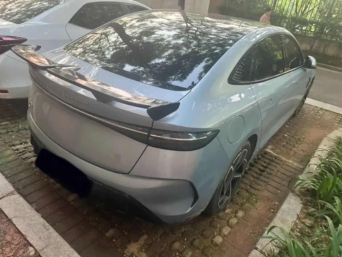 2022 AITO AITO M5 Range Extended 125HP REEV 40KWH,autocango,china used car exporter,china ev exporter,chinese used car exporter,chinese used ev exporter