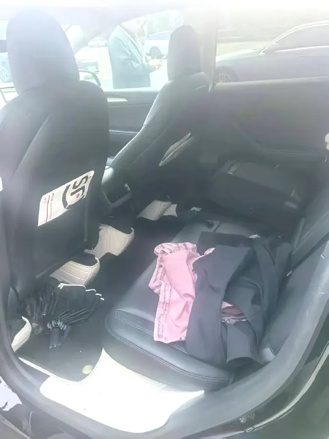 2021 MINI COUNTRYMAN 1.5T 136HP L3 8AT,autocango,china used car exporter,china ev exporter,chinese used car exporter,chinese used ev exporter