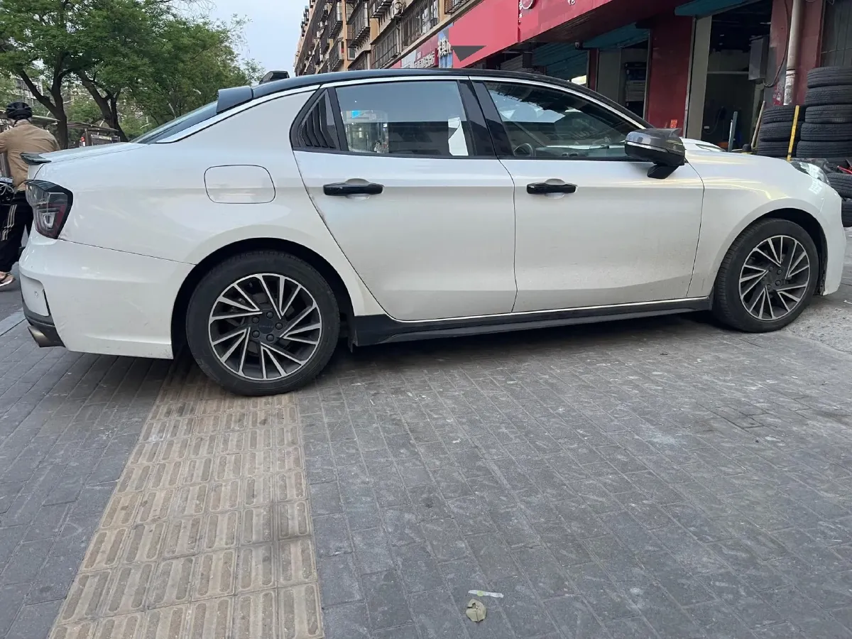 2022 LYNK&CO 03 1.5T 180HP L3 7DCT,autocango,china used car exporter,china ev exporter,chinese used car exporter,chinese used ev exporter