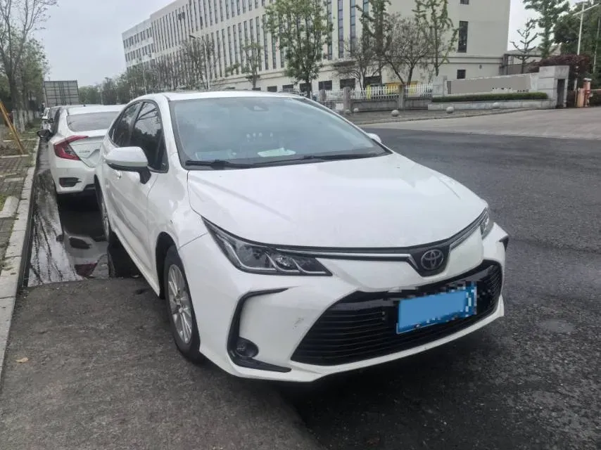 2019 Toyota Corolla 1.2T 116HP L4 CVT,autocango,china used car exporter,china ev exporter,chinese used car exporter,chinese used ev exporter