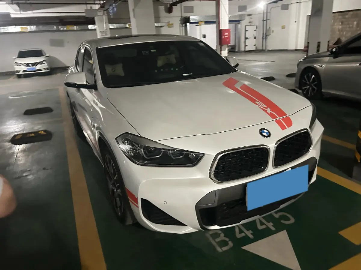 2022 BMW X2 2.0T 192HP L4 7DCT,autocango,china used car exporter,china ev exporter,chinese used car exporter,chinese used ev exporter