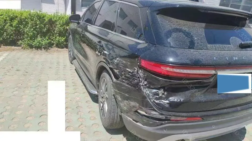 2021 Lincoln Corsair 2.0T 245HP L4 8AT,autocango,china used car exporter,china ev exporter,chinese used car exporter,chinese used ev exporter