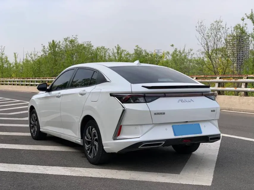 2021 DongFeng Aeolus YiXuan 1.5T 150HP L4 6DCT,autocango,china used car exporter,china ev exporter,chinese used car exporter,chinese used ev exporter