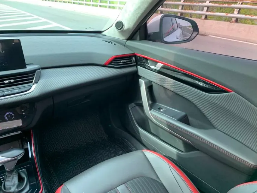 2021 DongFeng Aeolus YiXuan 1.5T 150HP L4 6DCT,autocango,china used car exporter,china ev exporter,chinese used car exporter,chinese used ev exporter