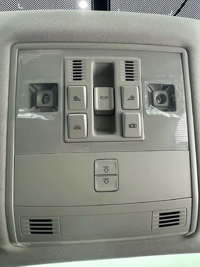 2022 Ford Transit 2.0T 202HP L4 6AT,autocango,china used car exporter,china ev exporter,chinese used car exporter,chinese used ev exporter