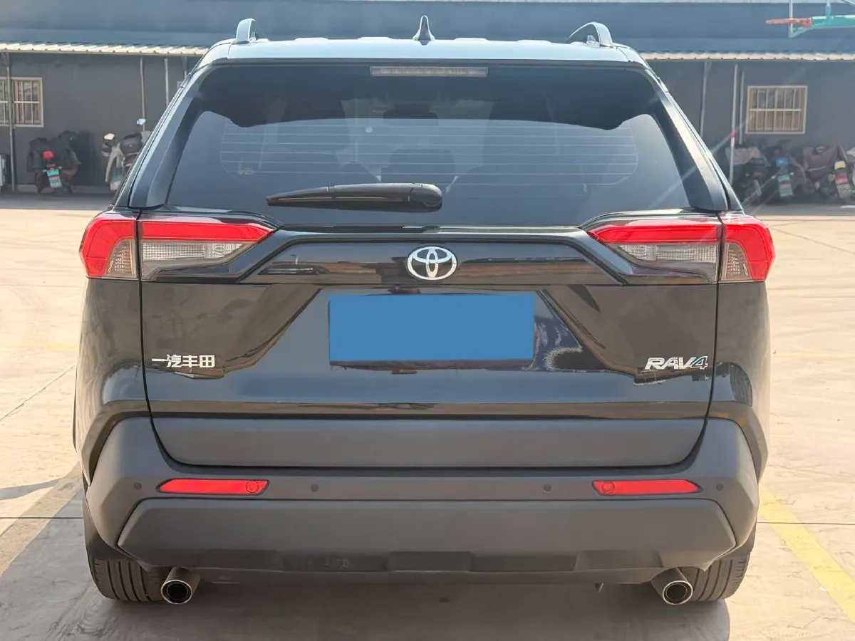 2021 Toyota RAV4 2.0L 171HP L4 CVT,autocango,china used car exporter,china ev exporter,chinese used car exporter,chinese used ev exporter