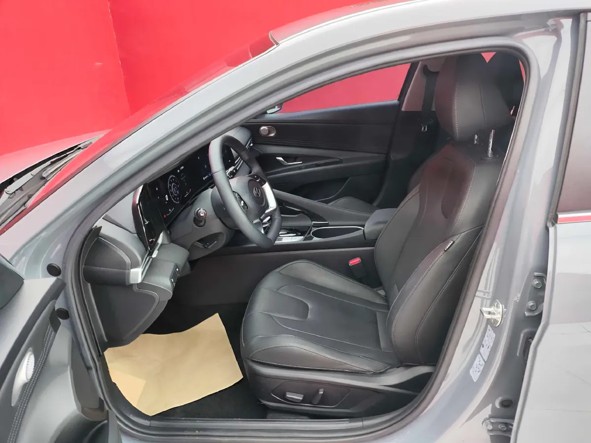 2022 Hyundai Elantra 1.5L 115HP L4 CVT,autocango,china used car exporter,china ev exporter,chinese used car exporter,chinese used ev exporter