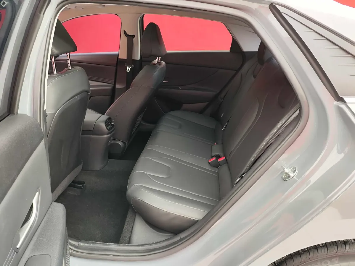 2022 Hyundai Elantra 1.5L 115HP L4 CVT,autocango,china used car exporter,china ev exporter,chinese used car exporter,chinese used ev exporter