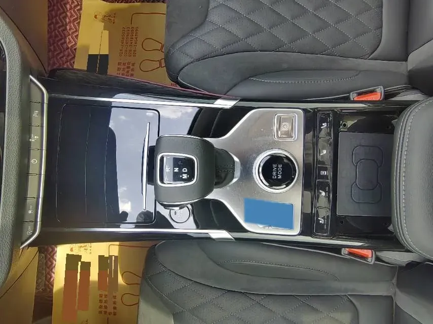 2019 HongQi HS5 2.0T 224HP L4 6AT,autocango,china used car exporter,china ev exporter,chinese used car exporter,chinese used ev exporter