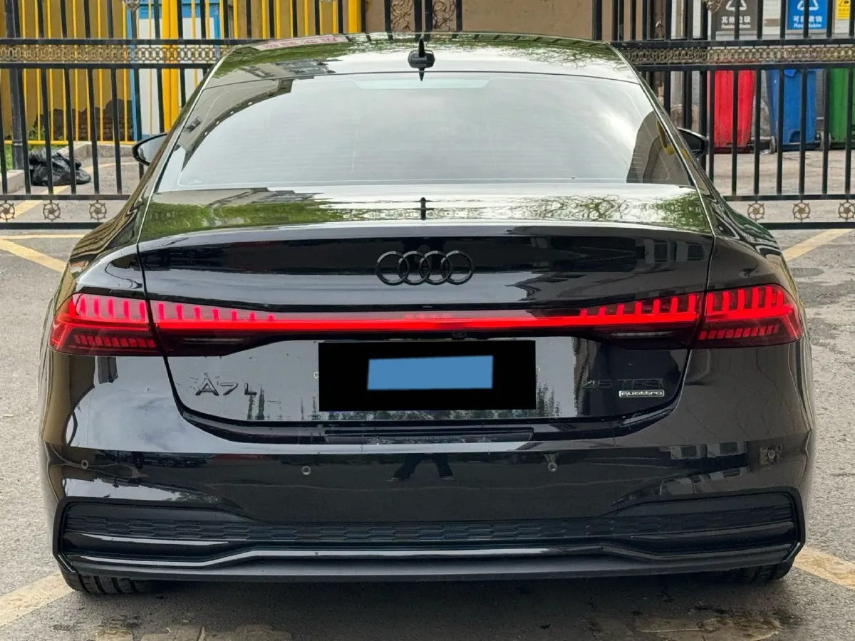 2022 Jeep Wrangler 2.0T 266HP L4 8AT,autocango,china used car exporter,china ev exporter,chinese used car exporter,chinese used ev exporter