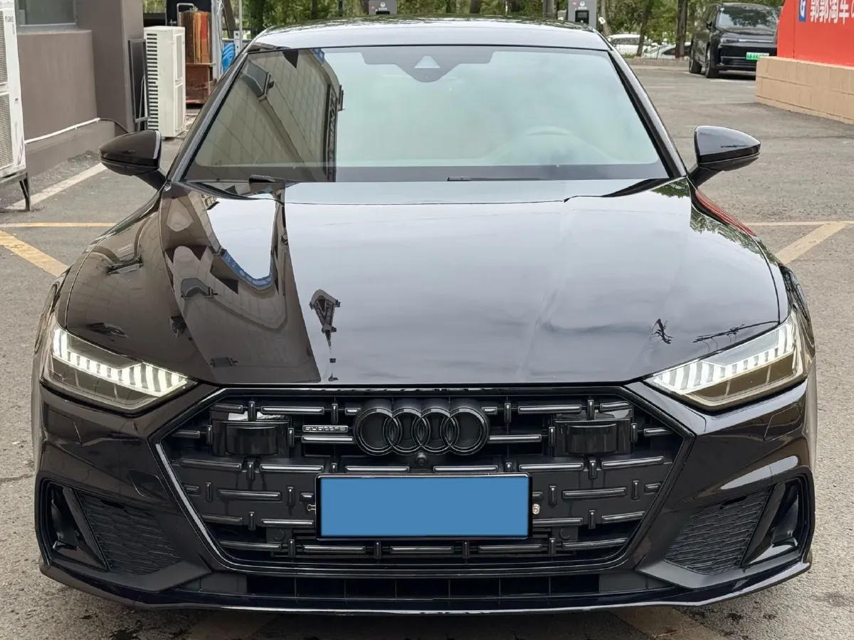 2022 Jeep Wrangler 2.0T 266HP L4 8AT,autocango,china used car exporter,china ev exporter,chinese used car exporter,chinese used ev exporter