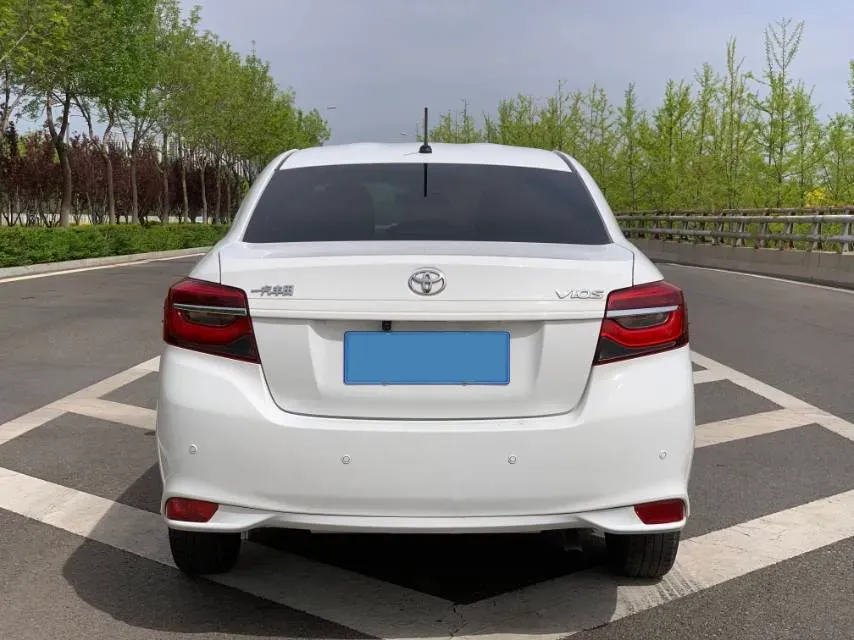 2022 Toyota Vios 1.5L 112HP L4 CVT,autocango,china used car exporter,china ev exporter,chinese used car exporter,chinese used ev exporter