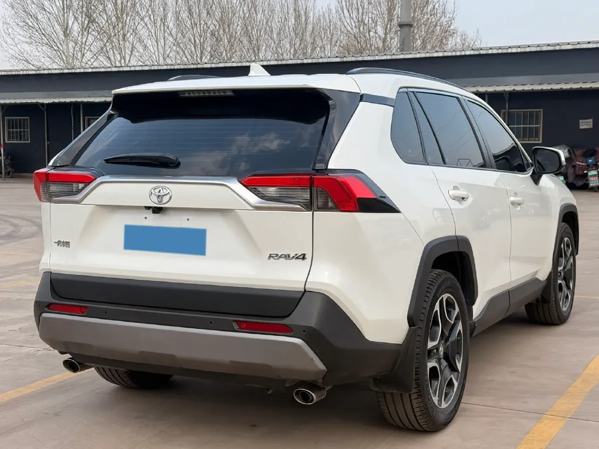 2020 Toyota RAV4 2.0L 171HP L4 CVT,autocango,china used car exporter,china ev exporter,chinese used car exporter,chinese used ev exporter
