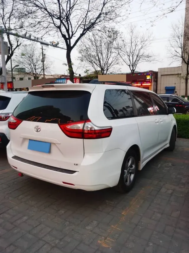 2019 Toyota Camry 2.0L 178HP L4 CVT,autocango,china used car exporter,china ev exporter,chinese used car exporter,chinese used ev exporter