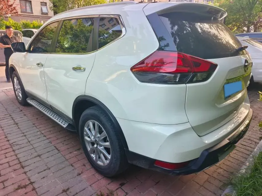 2021 Nissan X-Trail 2.0L 151HP L4 CVT,autocango,china used car exporter,china ev exporter,chinese used car exporter,chinese used ev exporter