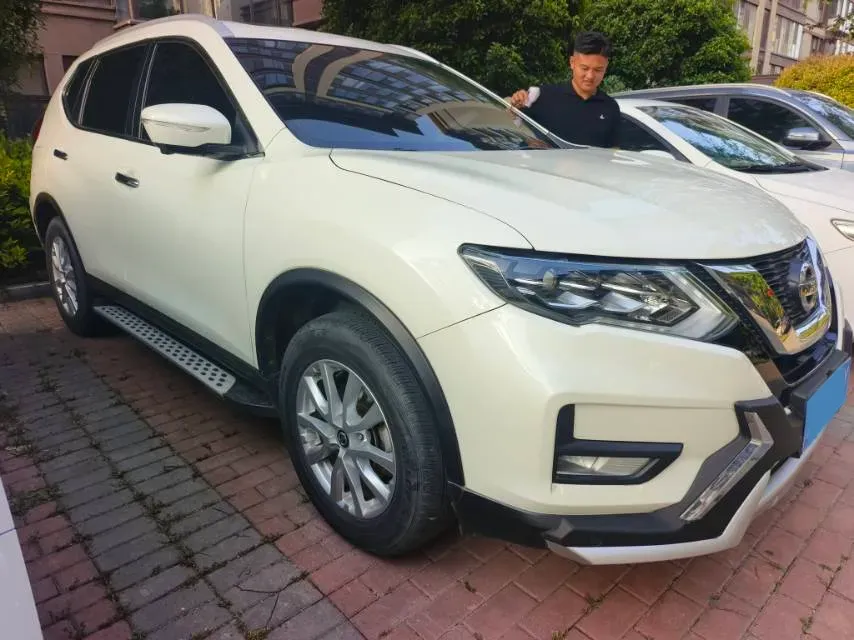 2021 Nissan X-Trail 2.0L 151HP L4 CVT,autocango,china used car exporter,china ev exporter,chinese used car exporter,chinese used ev exporter