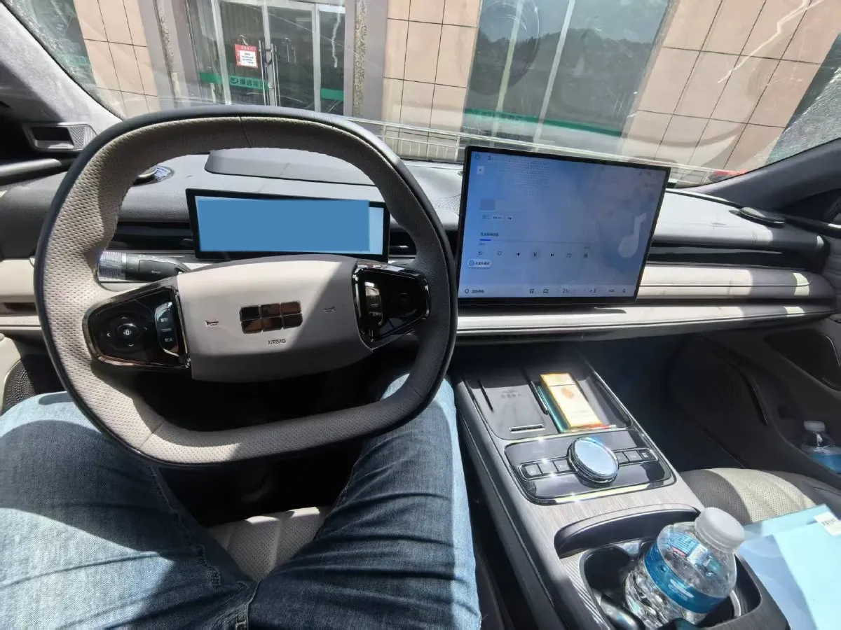 2025 Geely Galaxy Starshine 8 1.5T 163HP L4 3DHT PHEV 27.69KWH,autocango,china used car exporter,china ev exporter,chinese used car exporter,chinese used ev exporter