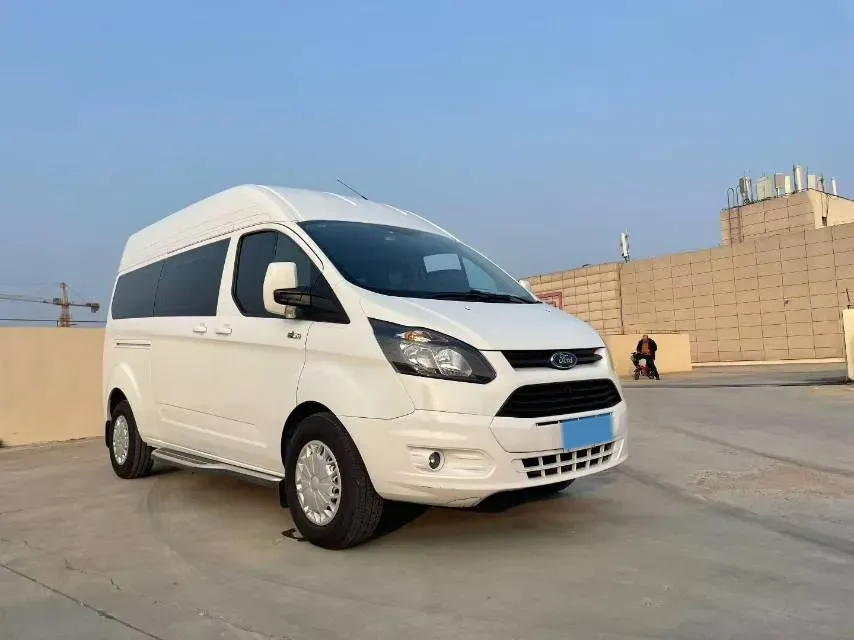 2021 Ford Transit 2.0T 121HP L4 5MT,autocango,china used car exporter,china ev exporter,chinese used car exporter,chinese used ev exporter