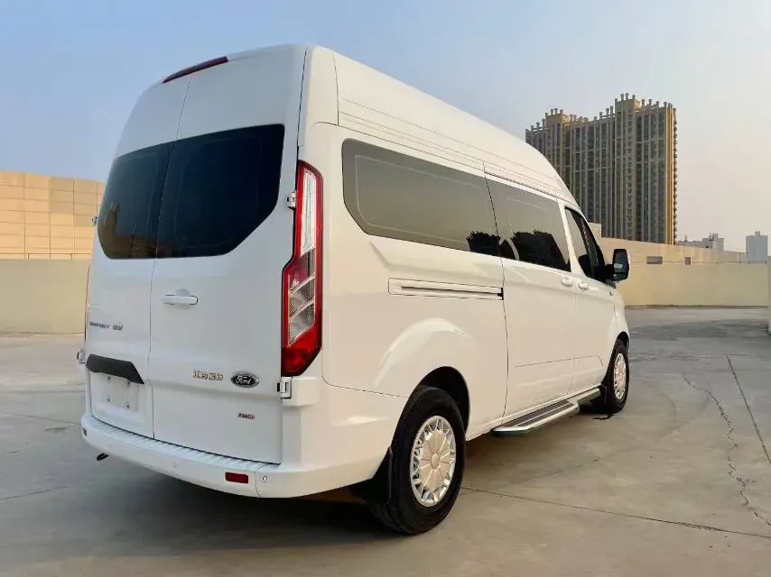 2021 Ford Transit 2.0T 121HP L4 5MT,autocango,china used car exporter,china ev exporter,chinese used car exporter,chinese used ev exporter