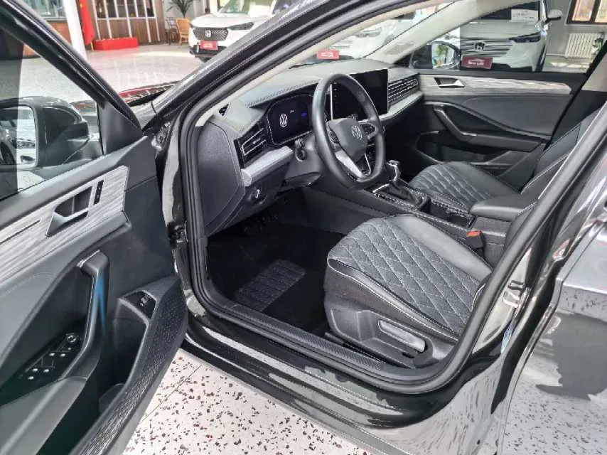 2023 Volkswagen Sagitar 1.4T 150HP L4 7DCT,autocango,china used car exporter,china ev exporter,chinese used car exporter,chinese used ev exporter