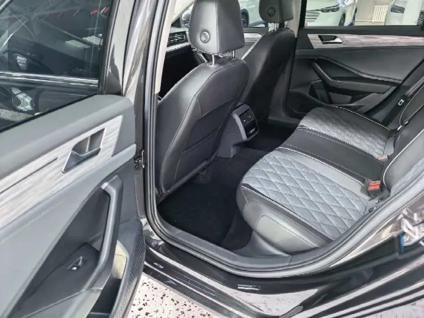 2023 Volkswagen Sagitar 1.4T 150HP L4 7DCT,autocango,china used car exporter,china ev exporter,chinese used car exporter,chinese used ev exporter