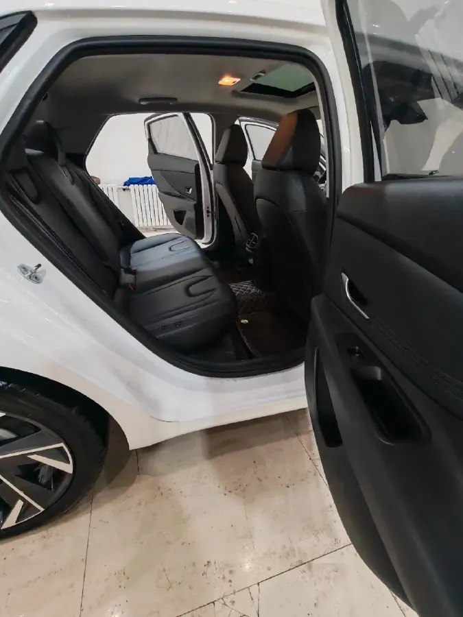 2023 Hyundai Elantra 1.5L 115HP L4 CVT,autocango,china used car exporter,china ev exporter,chinese used car exporter,chinese used ev exporter