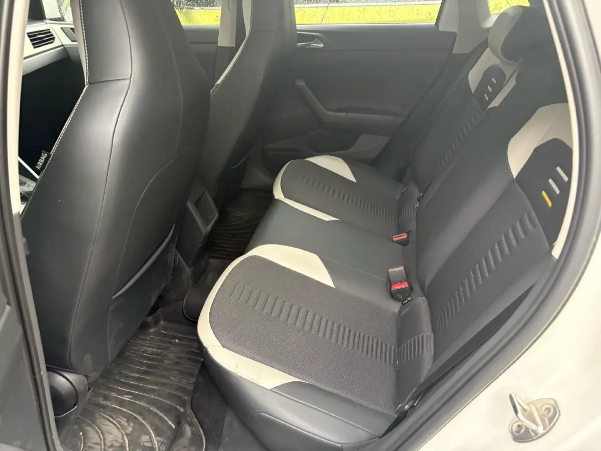 2019 Volkswagen Polo 1.5L 113HP L4 6AT,autocango,china used car exporter,china ev exporter,chinese used car exporter,chinese used ev exporter