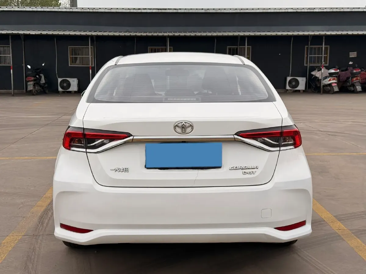 2022 Toyota Corolla 1.2T 116HP L4 CVT,autocango,china used car exporter,china ev exporter,chinese used car exporter,chinese used ev exporter