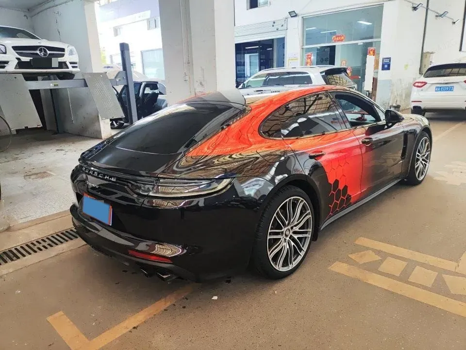 2021 Porsche Panamera 2.9T 330HP V6 8DCT,autocango,china used car exporter,china ev exporter,chinese used car exporter,chinese used ev exporter