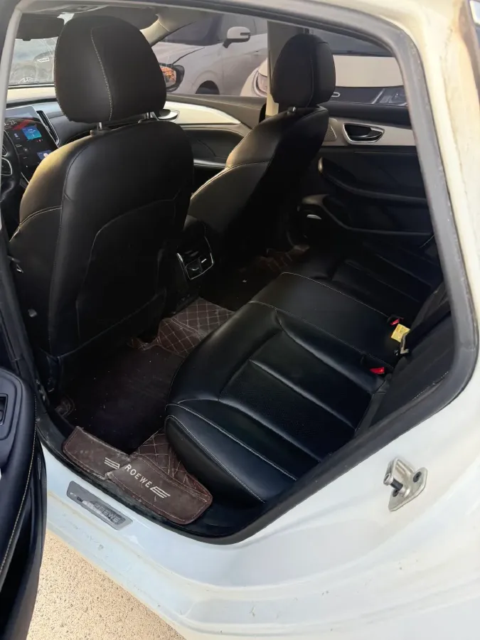 2020 Roewe i6 MAX 1.5T 173HP L4 7DCT,autocango,china used car exporter,china ev exporter,chinese used car exporter,chinese used ev exporter