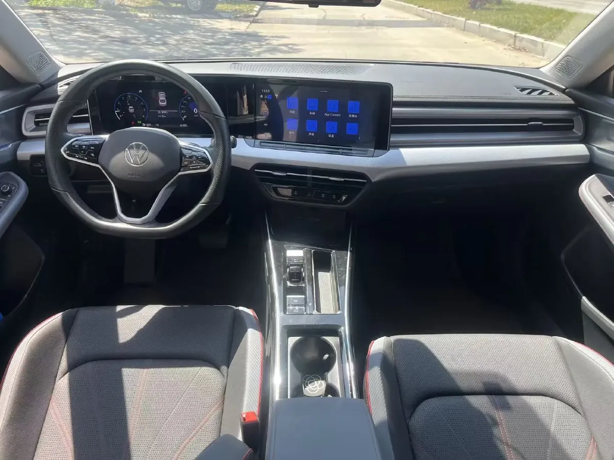 2023 Volkswagen Lamando 1.4T 150HP L4 7DCT,autocango,china used car exporter,china ev exporter,chinese used car exporter,chinese used ev exporter