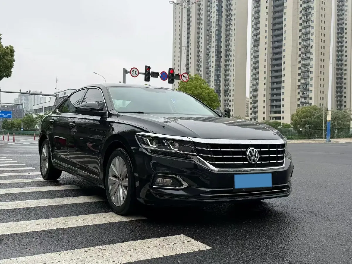 2019 Skoda Kodiak 2.0T 186HP L4 7DCT,autocango,china used car exporter,china ev exporter,chinese used car exporter,chinese used ev exporter