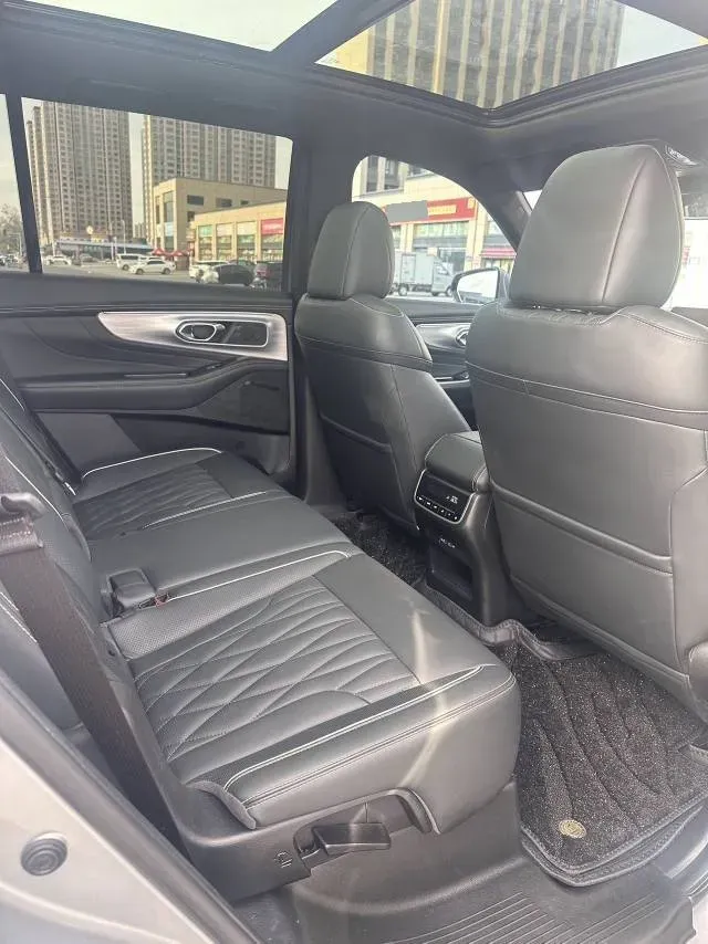 2022 GAC Trumpchi GS8 2.0T 252HP L4 8AT,autocango,china used car exporter,china ev exporter,chinese used car exporter,chinese used ev exporter