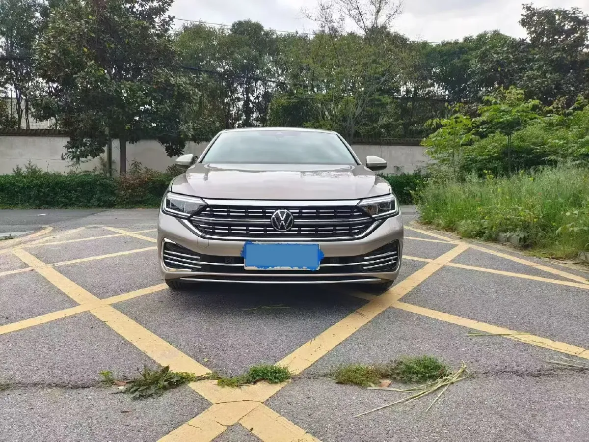 2023 Volkswagen Sagitar 1.4T 150HP L4 7DCT,autocango,china used car exporter,china ev exporter,chinese used car exporter,chinese used ev exporter