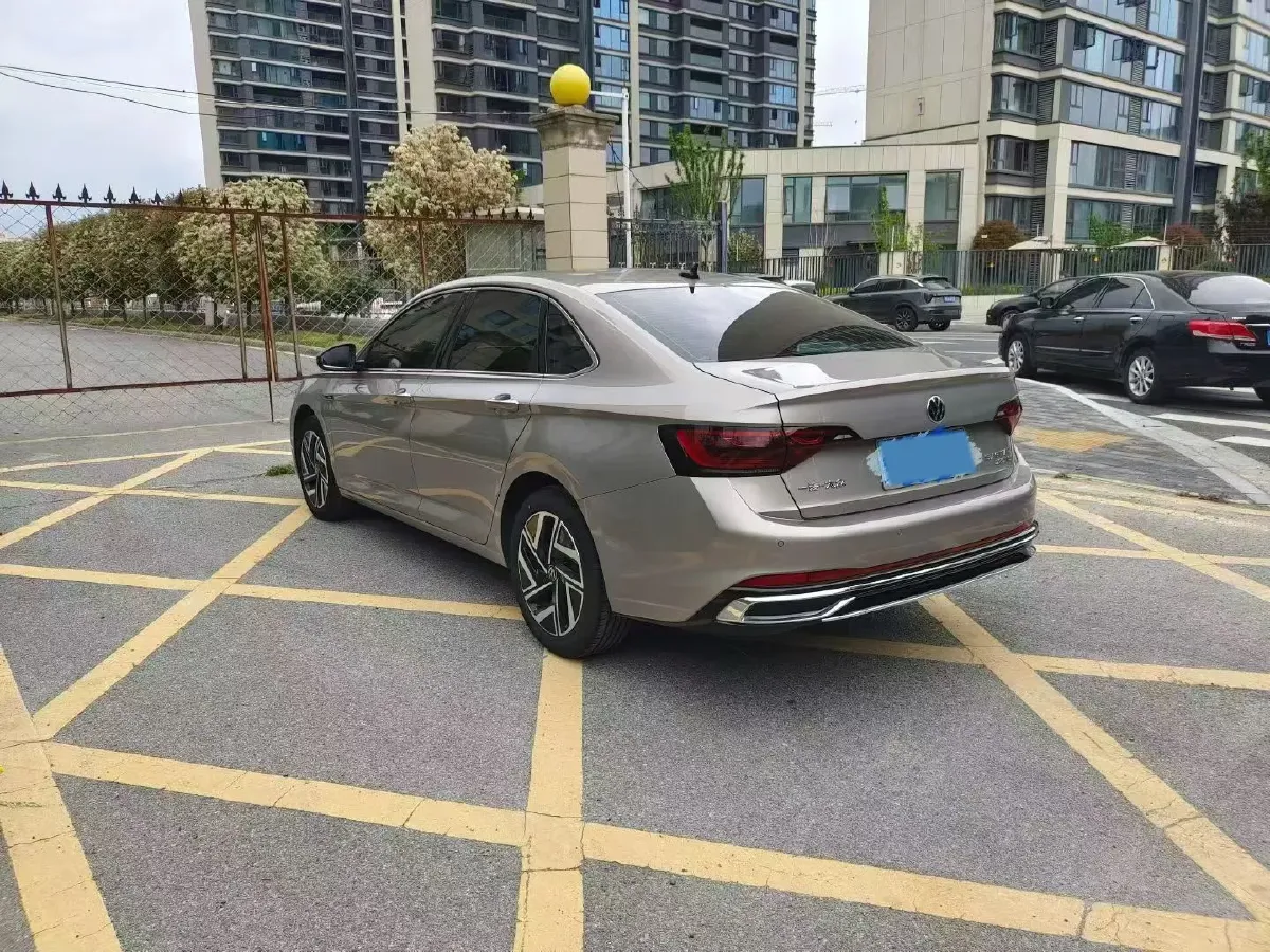 2023 Volkswagen Sagitar 1.4T 150HP L4 7DCT,autocango,china used car exporter,china ev exporter,chinese used car exporter,chinese used ev exporter