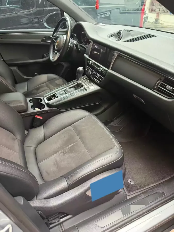 2022 Porsche Macan 2.0T 265HP L4 7DCT,autocango,china used car exporter,china ev exporter,chinese used car exporter,chinese used ev exporter