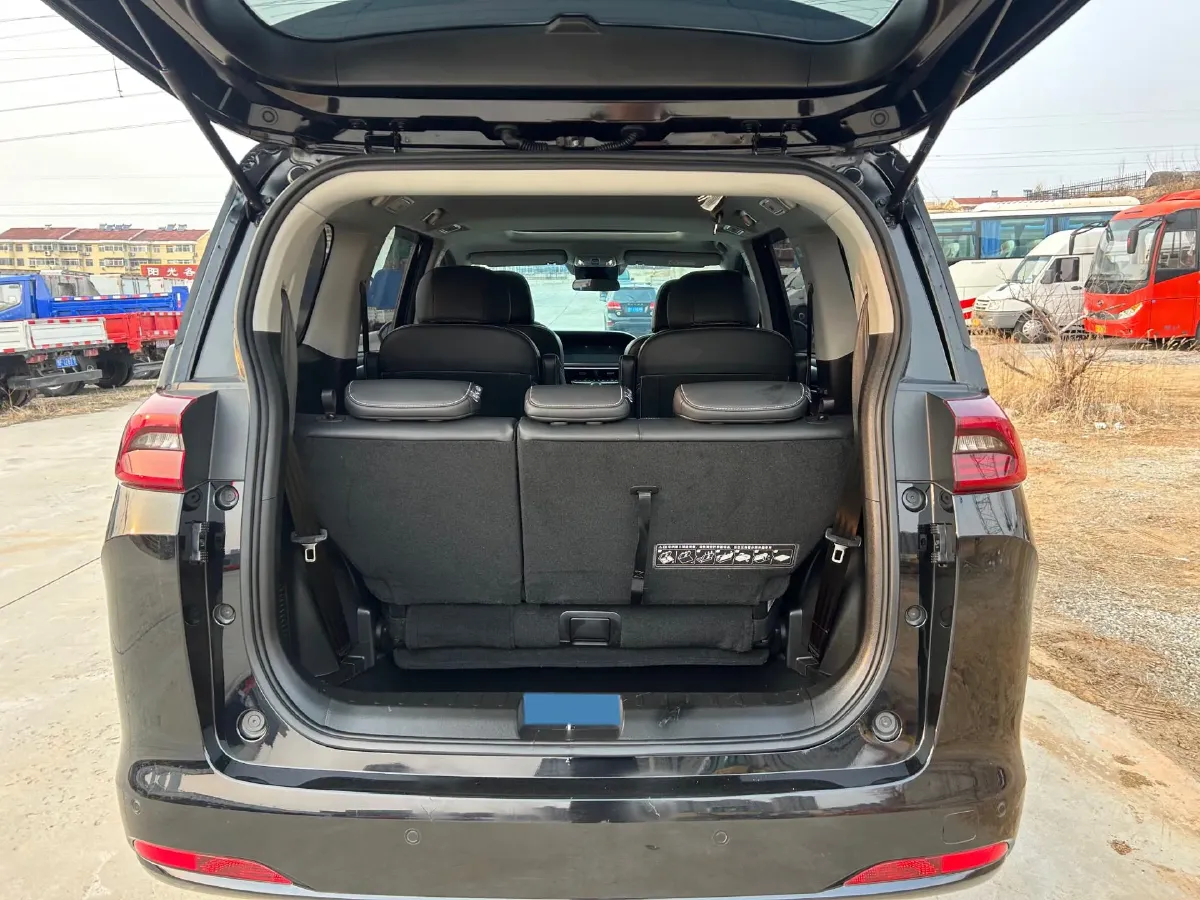 2023 GAC Trumpchi M6 1.5T 177HP L4 7DCT,autocango,china used car exporter,china ev exporter,chinese used car exporter,chinese used ev exporter