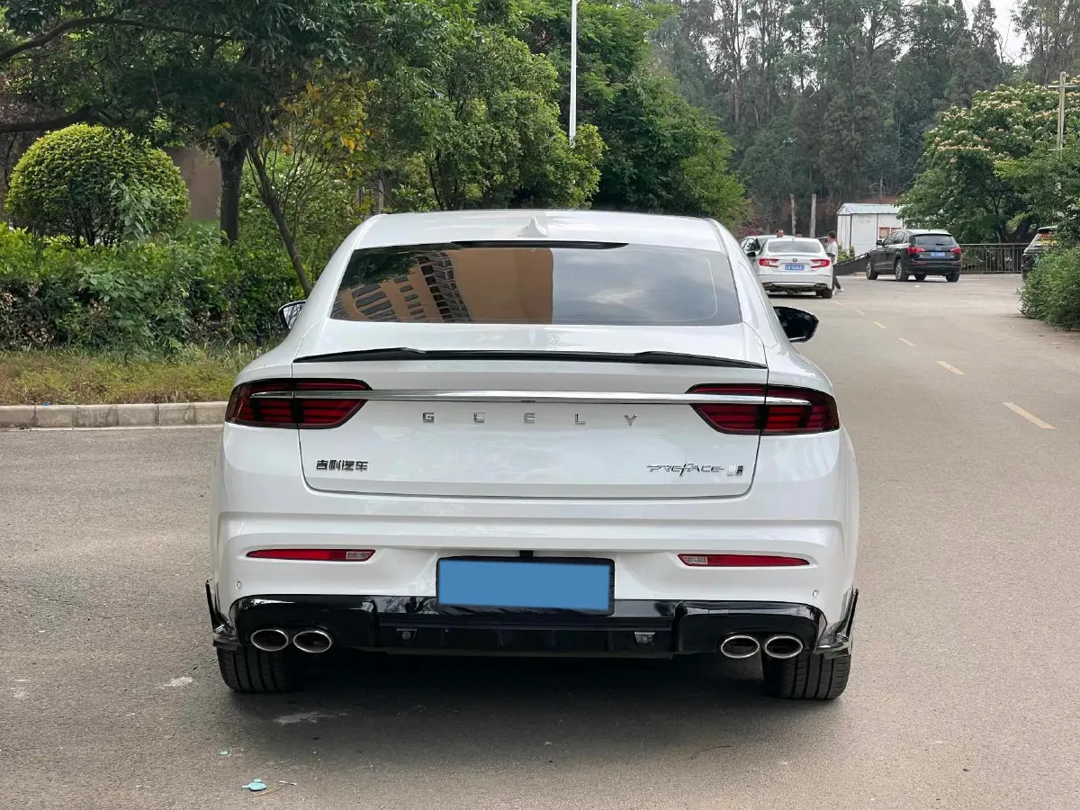 2025 Geely Preface 1.5T 181HP L4 7DCT,autocango,china used car exporter,china ev exporter,chinese used car exporter,chinese used ev exporter