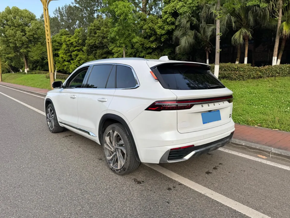 2023 Geely Monjaro 2.0T 238HP L4 8AT,autocango,china used car exporter,china ev exporter,chinese used car exporter,chinese used ev exporter