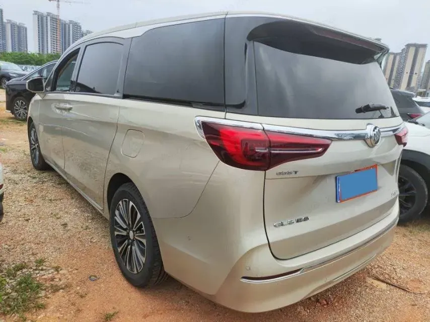 2023 Buick GL8 2.0T 237HP L4 9AT,autocango,china used car exporter,china ev exporter,chinese used car exporter,chinese used ev exporter